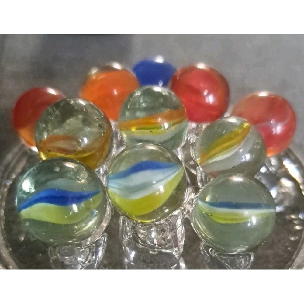 Lot‎ Of 11 Estate Sale Marbles Mixed Color Cats Eyes